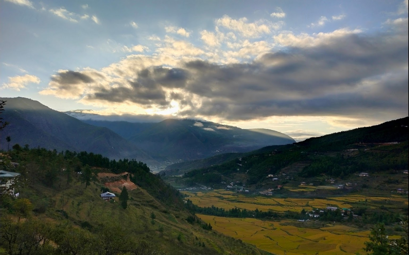 C:\Users\Public\Desktop\Thimphu Valley.png