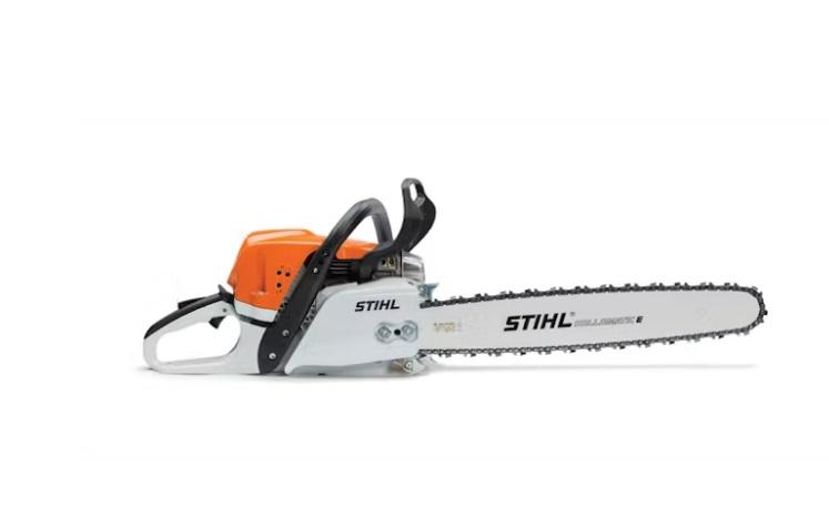 What is the Best STIHL Chainsaw for Cutting Firewood?