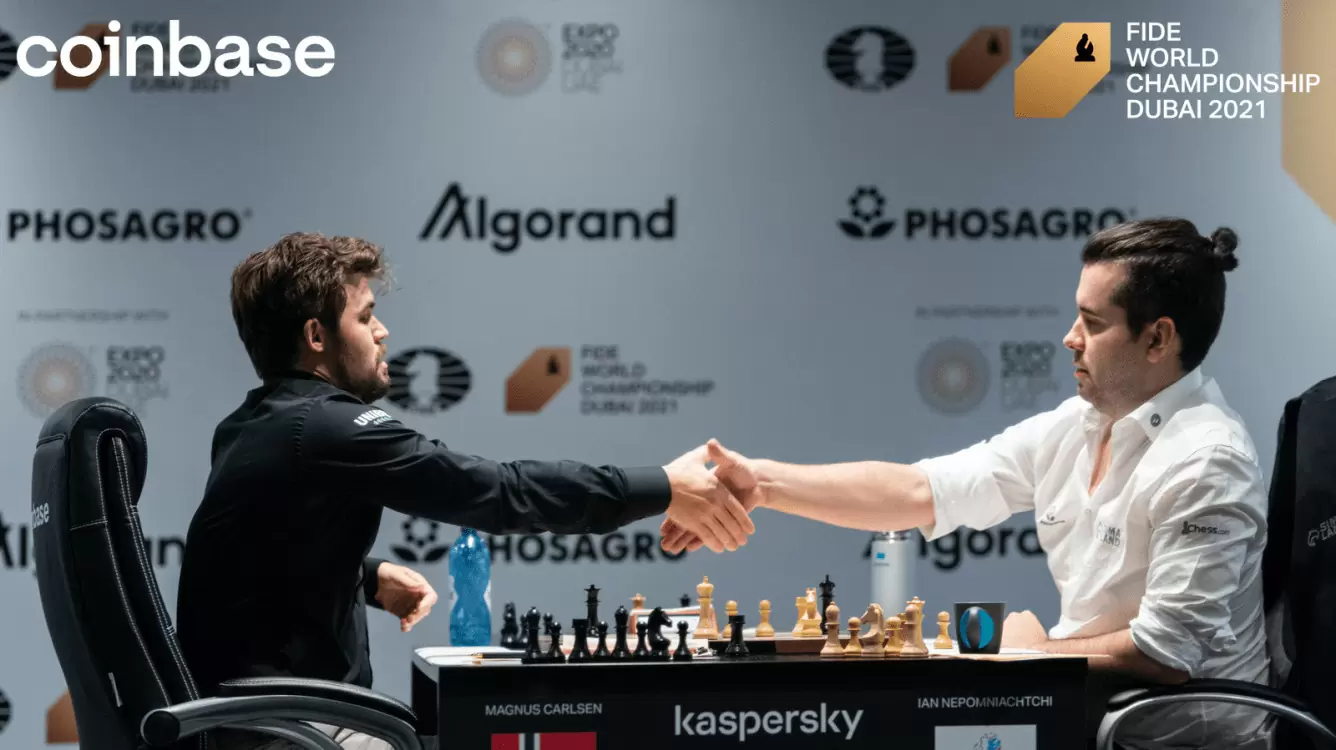 Partidas de xadrez: LPSupi (Supi) x MenuGarden (Carlsen)