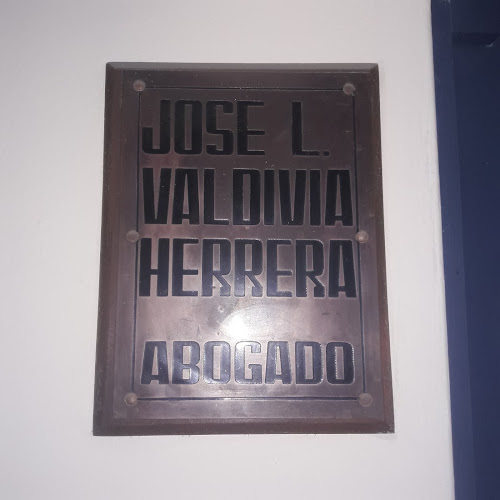 José L. Valdivia Herrera - Arequipa