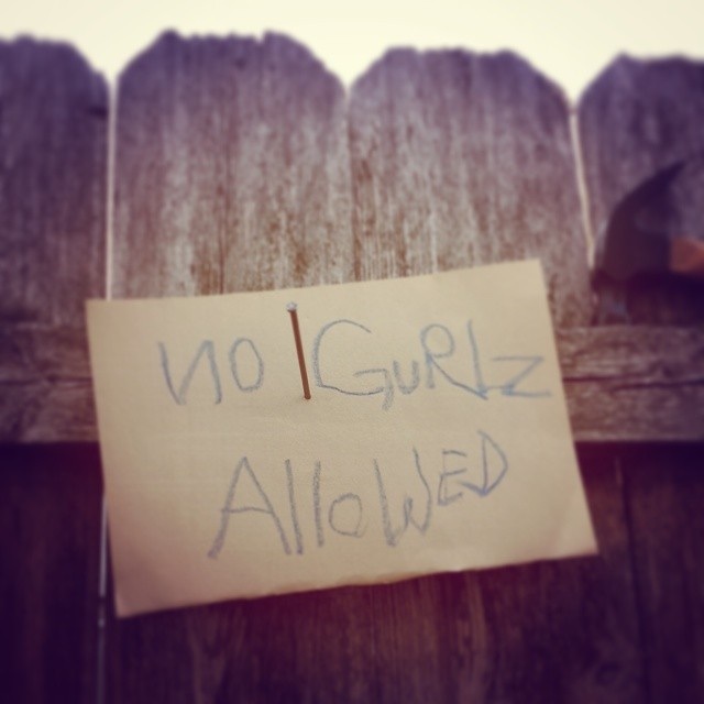no_gurlz.jpg