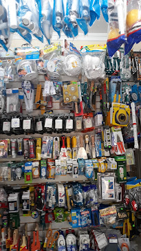 DISTRIBUIDOR FERRETERO BS - Quito