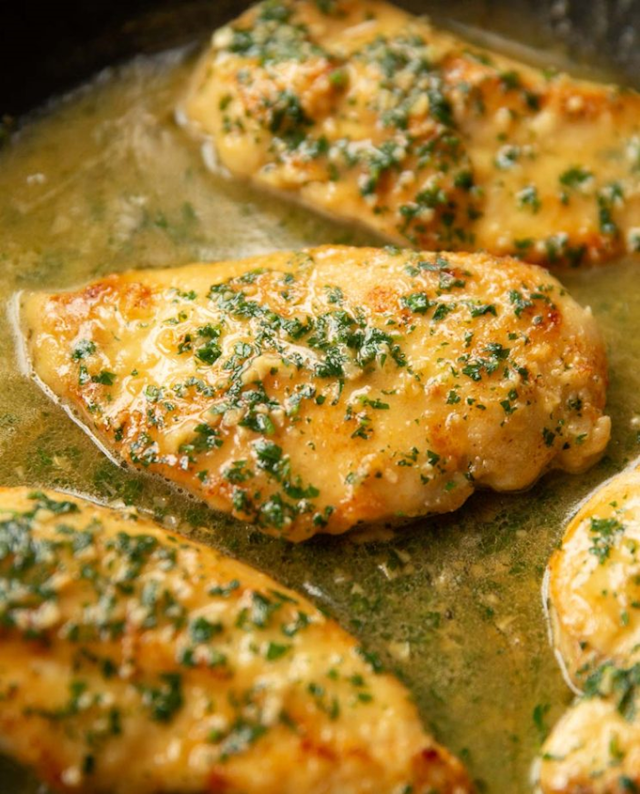 Garlic Butter Chicken Breast - A Quick and Easy Midweek Dinner