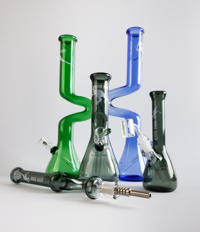 Tips for Choosing a Reliable Bong or Bubbler Supplier