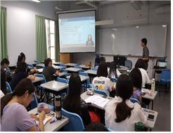 한국국제교류재단 ‘글로벌 e-스쿨 한국어교육사업’을 통해 수업중인 대만 국립 고웅대 학생들