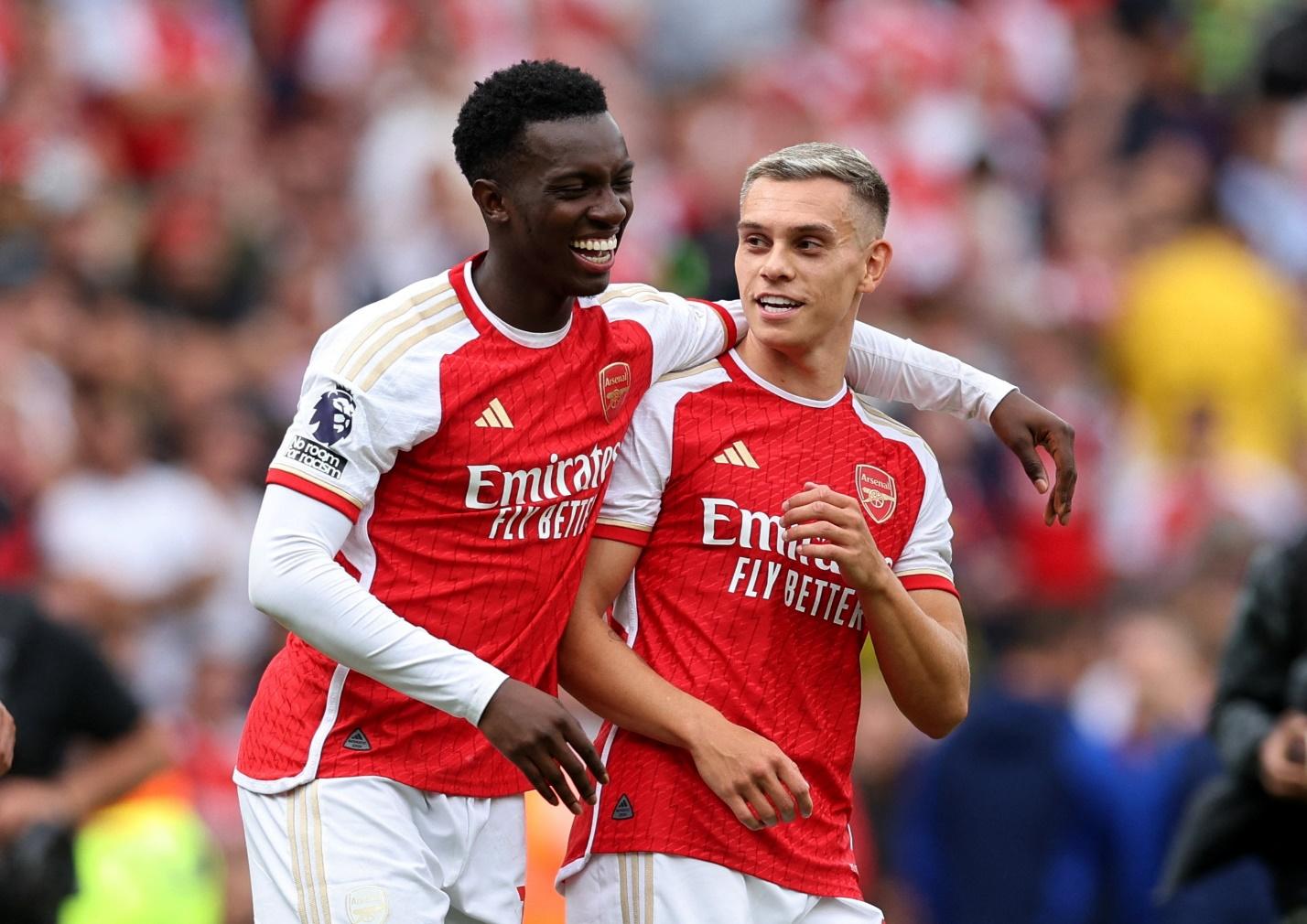 Arsenal beat Forest 2-1 in Premier League opener | Reuters