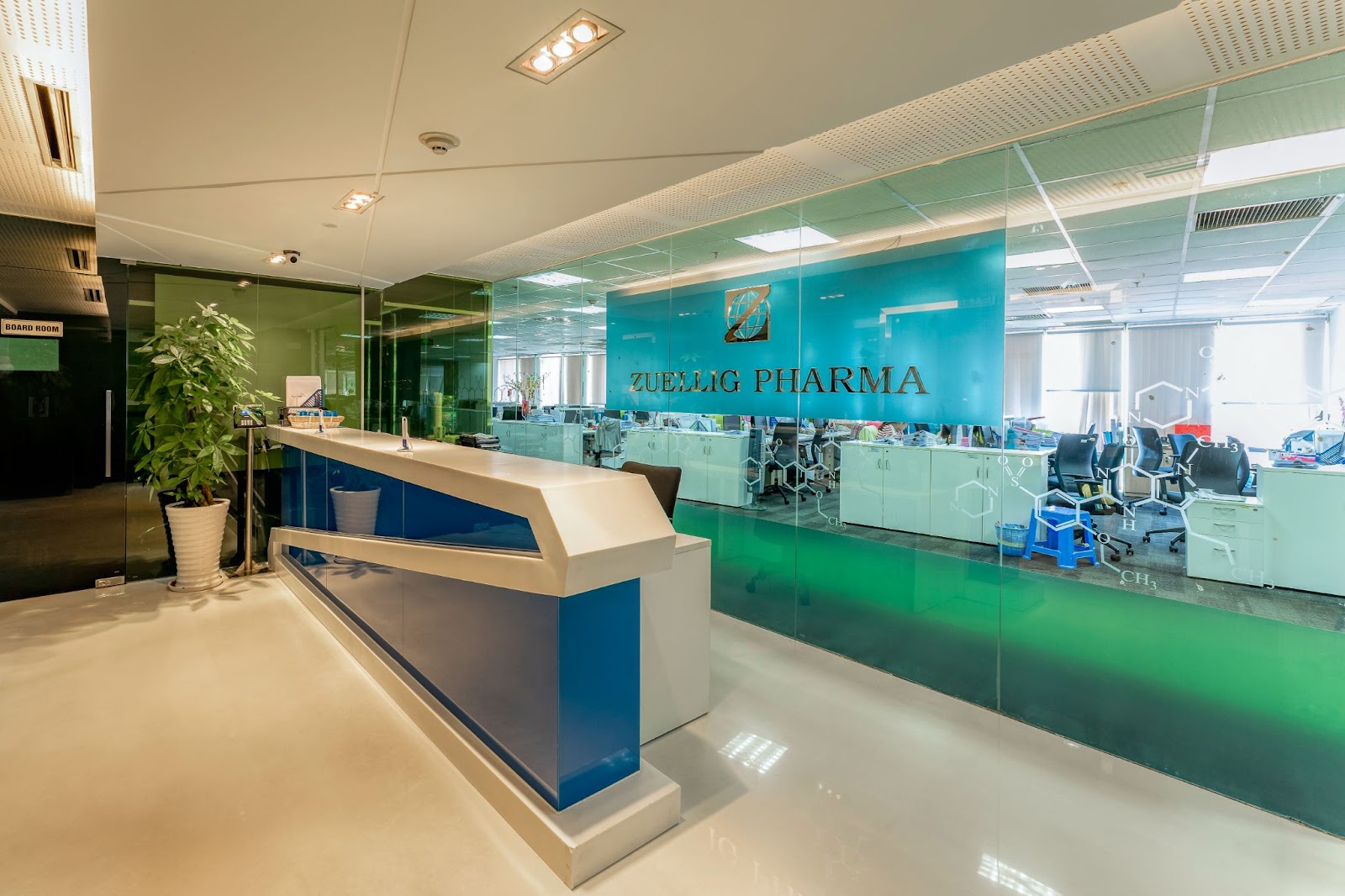 How To Apply Amazing Office Reception Area Ideas For Your Company