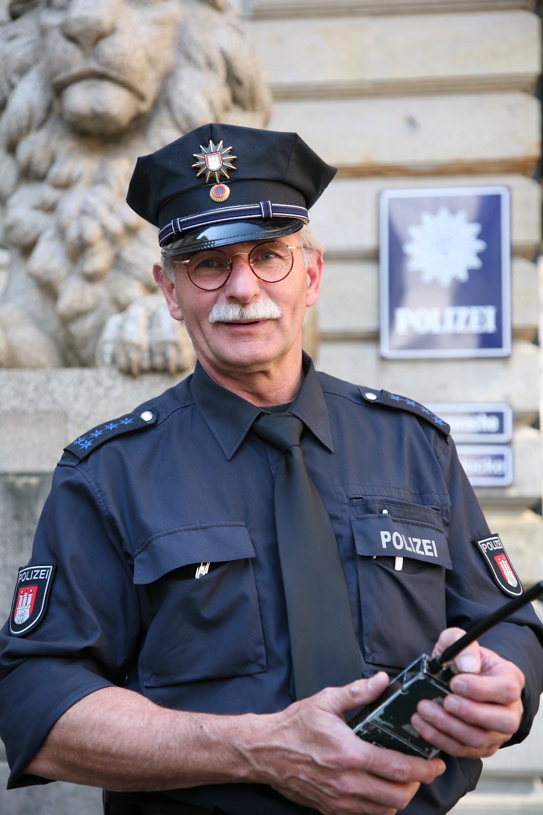 Police - Wikipedia