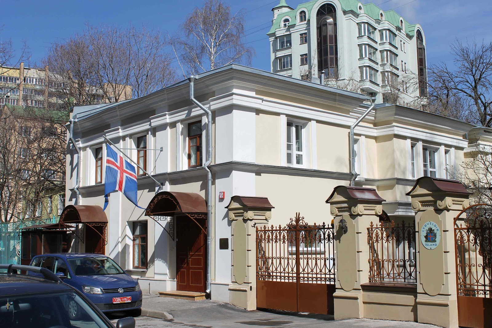 посольства москвы