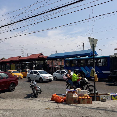 Opiniones de Farmacia Adelita en Guayaquil - Farmacia