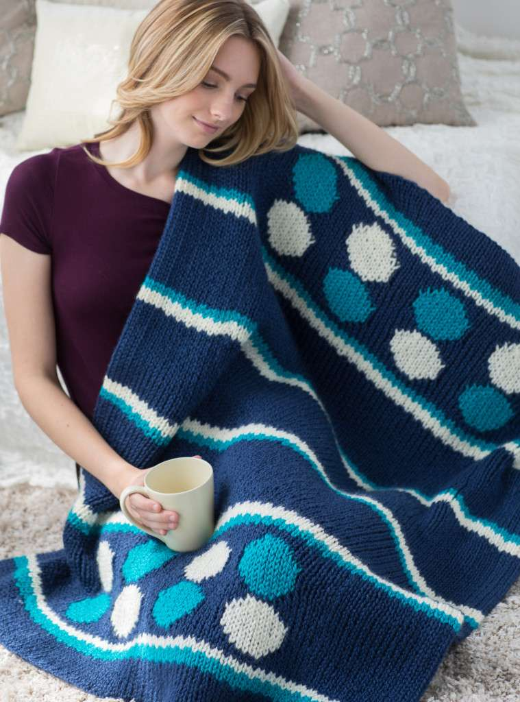 25 Beautiful & Free Loom Knit Blanket Patterns - love. life. yarn.