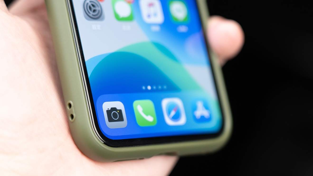 開箱上手 真的需要為iphone 11 貼保護貼 裝保護殼嗎 Hoda 2 5d 3d 隱形滿版玻璃保護貼 Hoda 柔石軍規防摔保護殼 科技狗