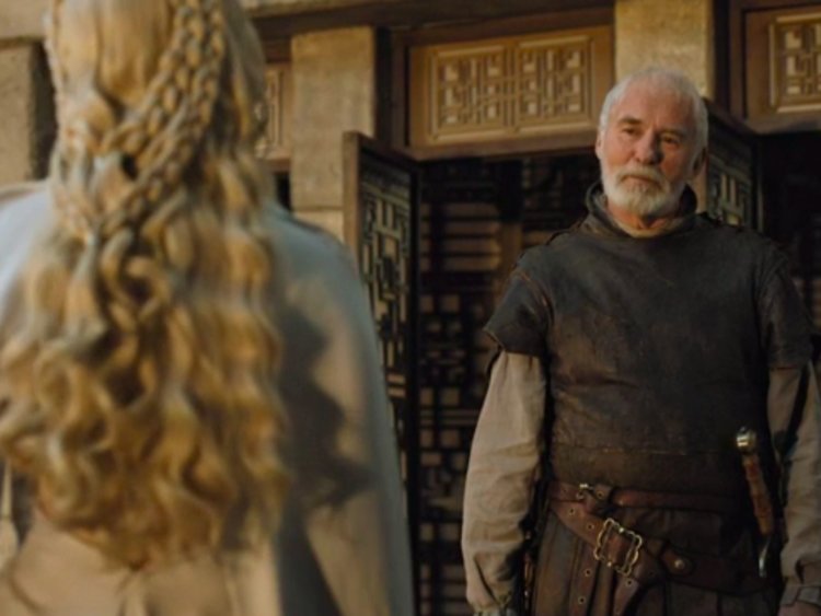 On the fifth season, Ser Barristan told Daenerys about her brother Rhaegar's love of singing.