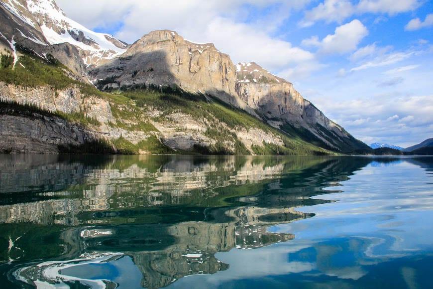  Maligne Lake scenery