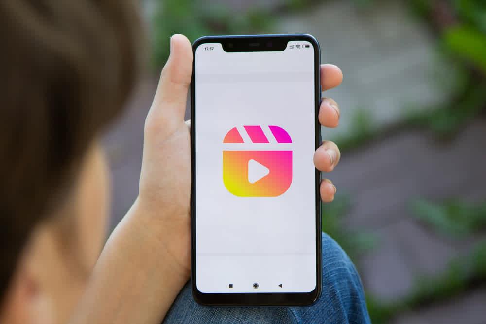 Instagram Reels for small business marketing | Clipchamp Blog