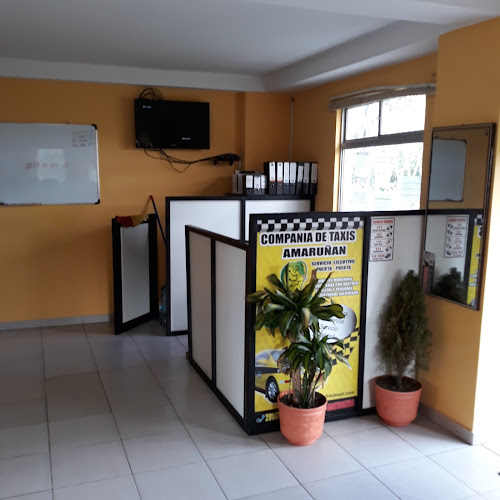 Compañia De Taxis Ejecutivos Amaruñan - Quito