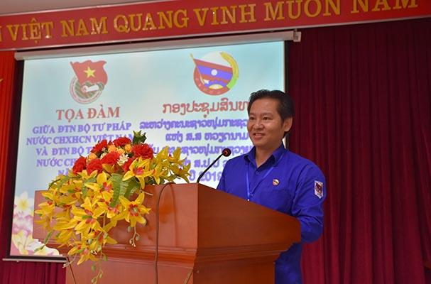 https://moj.gov.vn/qt/tintuc/PublishingImages/2019/Thang%206/Dang%20Doan%20the/15.06.2019%20DTN%20toa%20dam/15.06.2019%20dtn%20toa%20dam%20(10).jpg