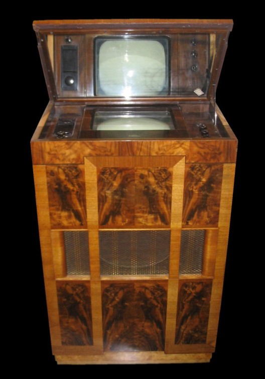Marconi 702 vintage TV with mirror-lid
