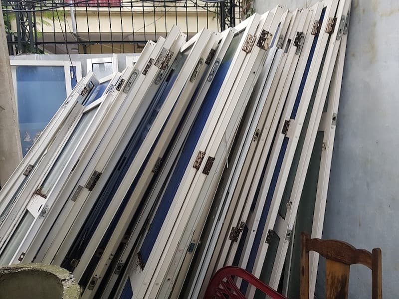 mua cửa nhôm cũ