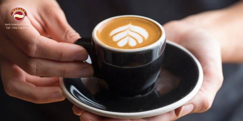 Hướng dẫn pha chế latte đơn giản