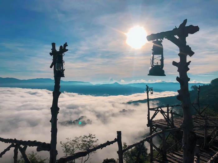 Cafe Cheo Veoo sở hữu view săn mây cực đẹp