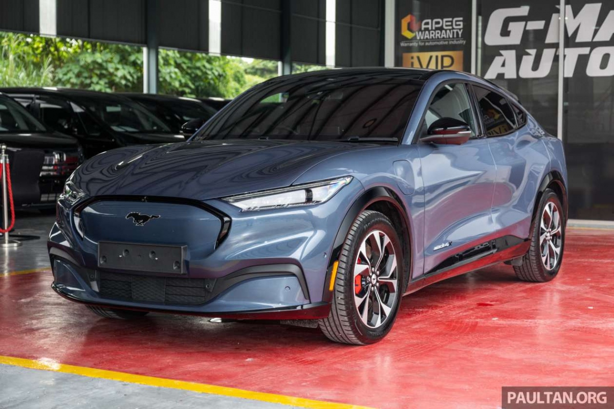 Chủ tịch Ford: Mỹ chưa sẵn sàng cạnh tranh xe điện với Trung Quốc - Ảnh 1.