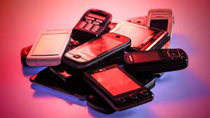 Cuánto tiempo podría durar un celular si no existiera la obsolescencia  programada? - BBC News Mundo