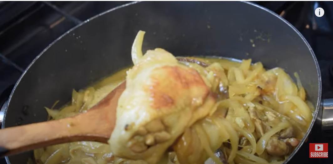 Cooking Senegalese Chicken Yassa. Image Source: Mrsdrewry’s Food licensed under CC BY 2.0
