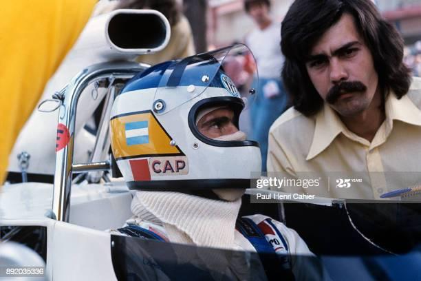 D:\Documenti\posts\posts\Gordon Murray - the leading F1 car designer of the 1970s and 1980s\foto\Carlos Reutemann with Gordon Murray, Brabham-Ford BT42, Monaco GP, 03 June 1973. (Photo by Paul-Henri Cahier Getty Images).jpg