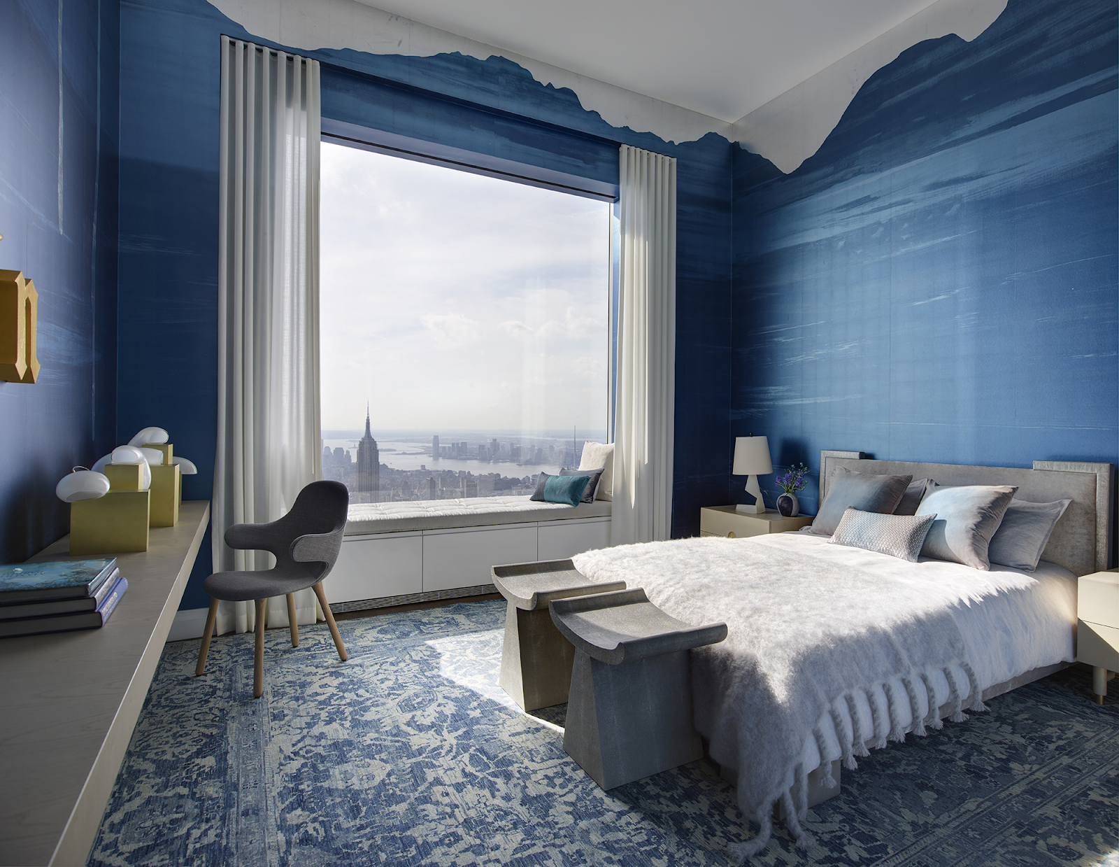 Blue Gives Off a Relaxing Vibe in a Guys Bedroom Ideas