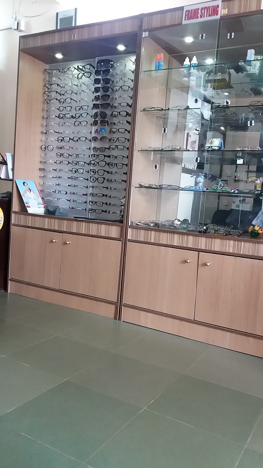 Happy Eyes Vision Clinic