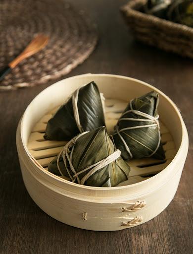 Easy Red Bean Sticky Rice Dumpling | Zongzi 粽子 | Yi Reservation