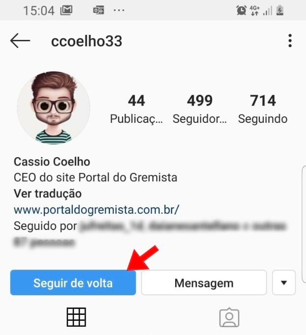 Printscreen de um perfil no Instagram, com destaque para o botão “Seguir de volta”.