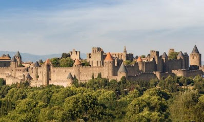 Carcassonne , destino medieval na França | Passeios e Roteiros
