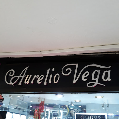 Opiniones de Aurelio Vega en Quito - Joyería