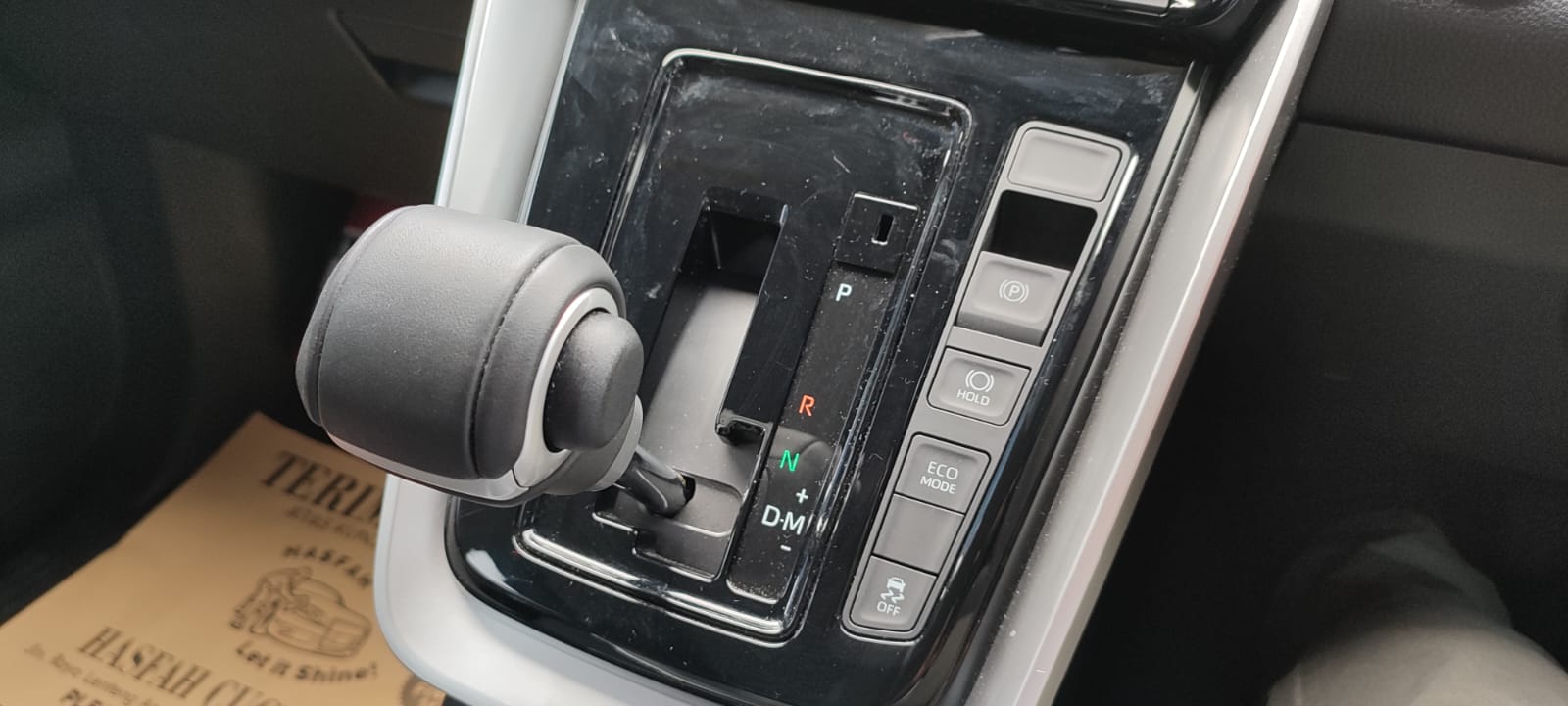 Tuas transmisi Toyota Kijang Innova Zenix 2.0 V Gasoline 2023