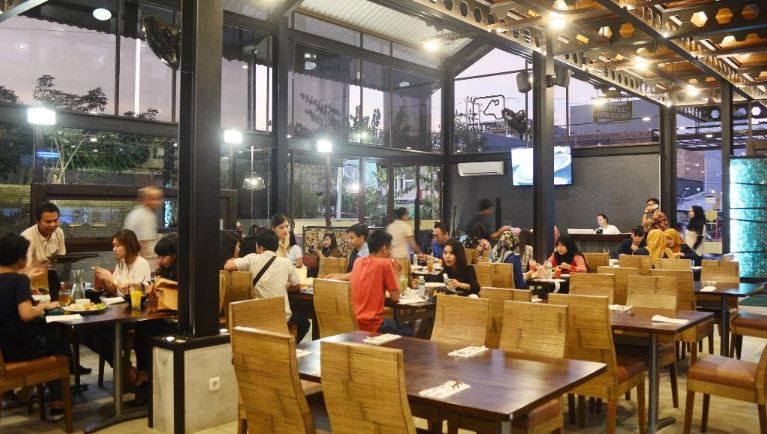 Safari Garden Cafe and Restaurant