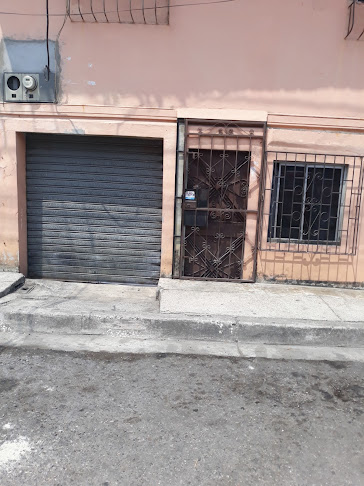 Opiniones de Coliseo del Colegio Rosario Sánchez Bruno en Guayaquil - Escuela