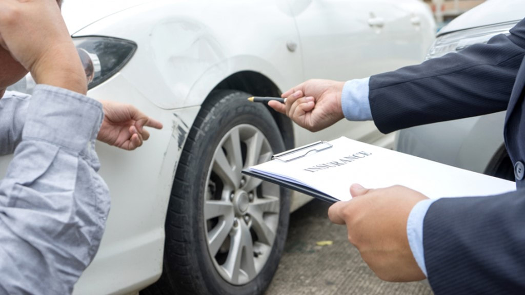 Is it worth hiring an Attorney for a Car Accident
