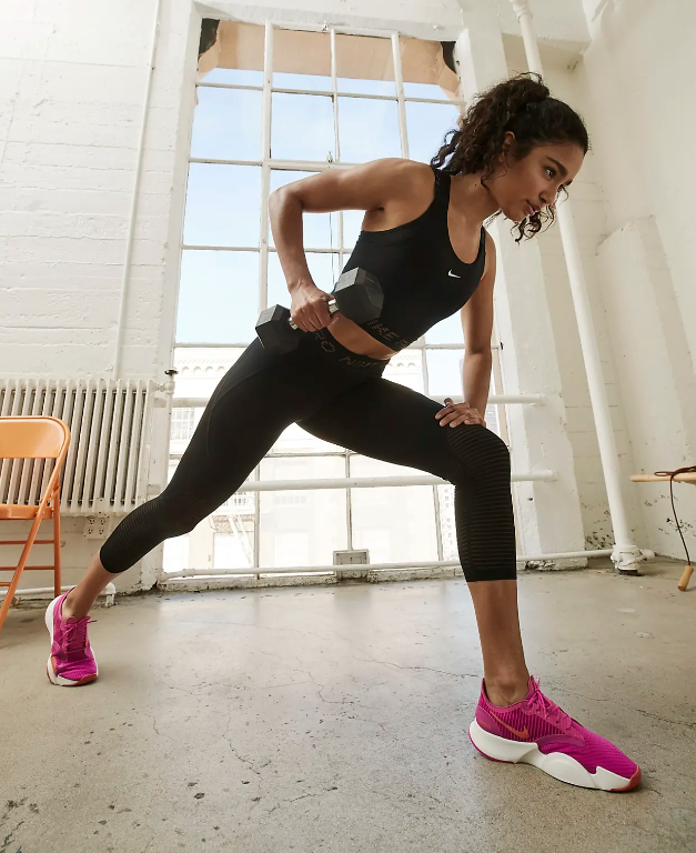 5 รองเท้าเทรนนิ่ง Nike สำหรับผู้หญิงรักแฟชั่น และสุขภาพ10