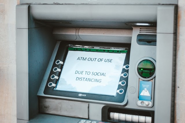 What does an atm machine technician do?