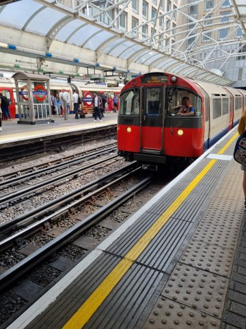 Heathrow metro