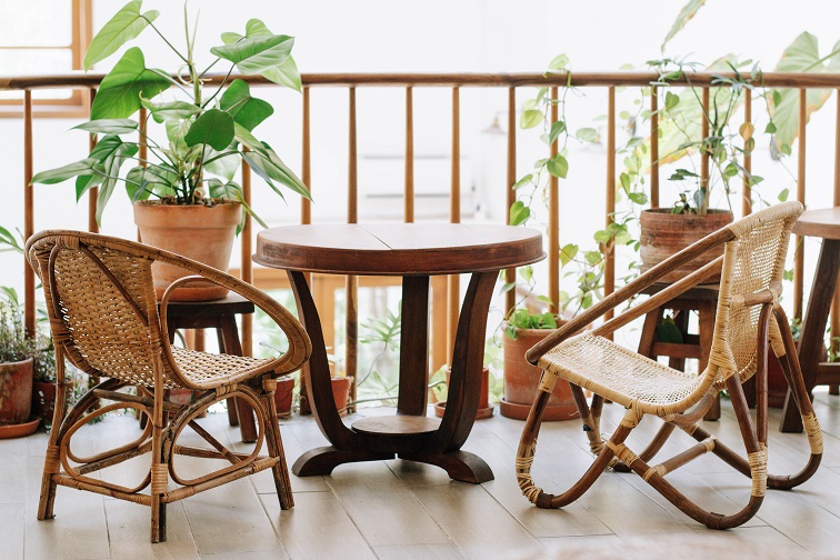 Ide Kursi Rotan untuk Balkon