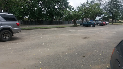 The Crab Theatre Parking Lot, Nigeria, Car Dealer, state Rivers