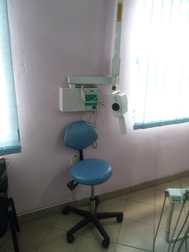 Contemporary Dental Clinic and Braces Centre., 61, Aba Road ( Near Govt. Crafts Centre, 500272, Port Harcourt, Nigeria, Dental Clinic, state Rivers