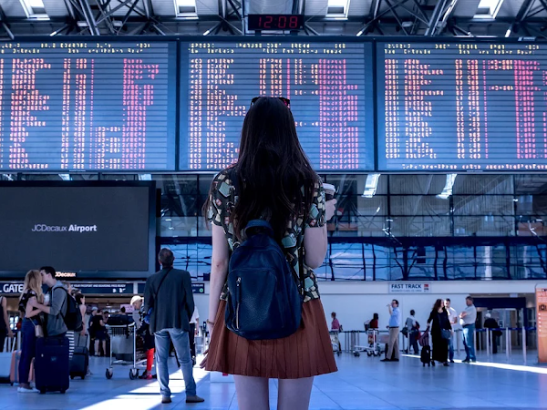 8 Simple Tricks To Save Money On Travel