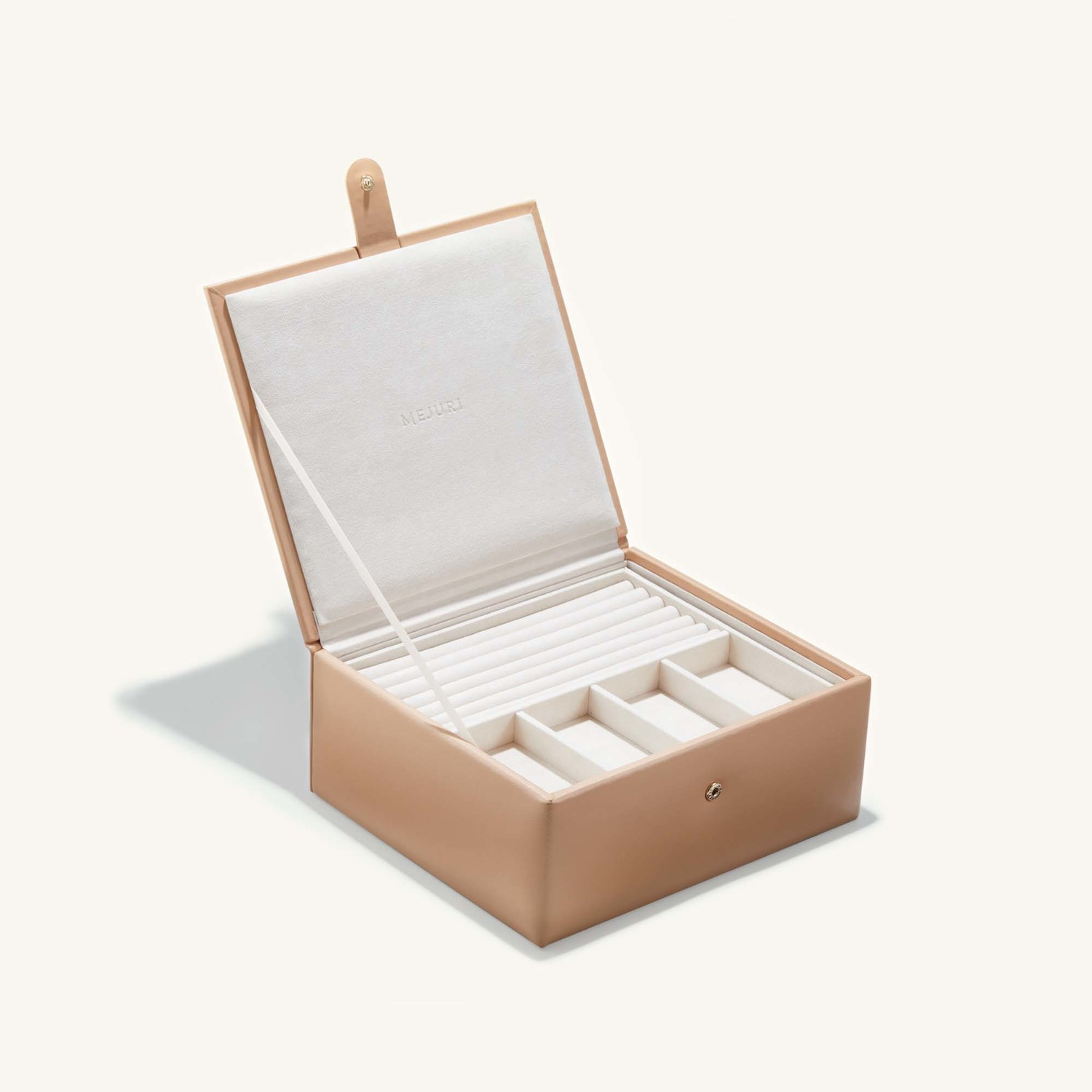 mejuri jewelry box 