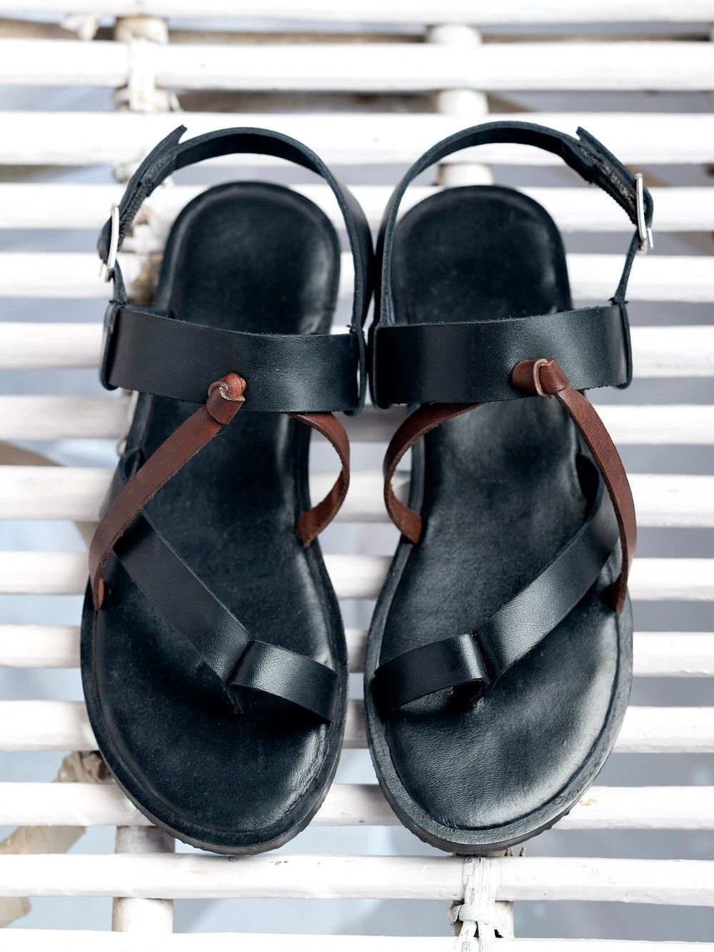 the loom - Black Handcrafted Leather Sandals