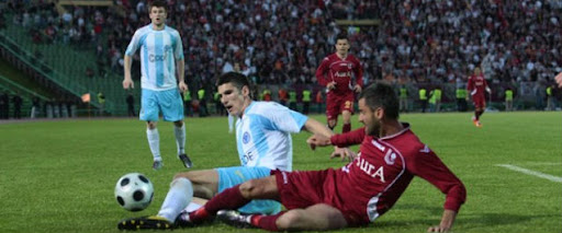 https://lh6.googleusercontent.com/_-KUCAmSUWWY/TcfX-i5oCZI/AAAAAAAABJU/BECfAkb7-3o/derbi_97.jpg