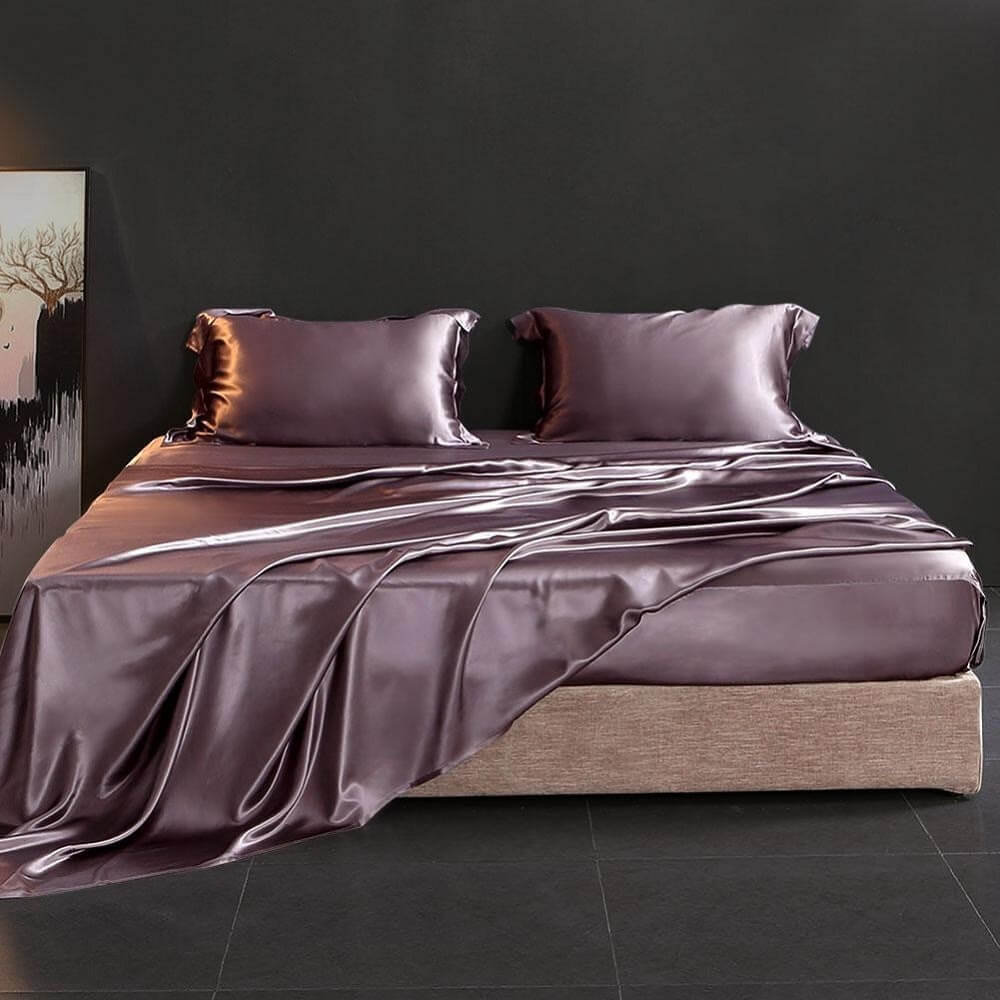 Sản phẩm drap giường làm từ lụa có giá thành tương đối cao